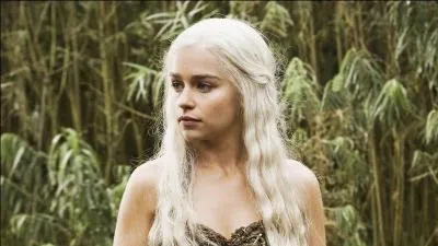 Daenerys finit par tomber enceinte du Khal. Comment compte-t-elle appeler leur fils ?