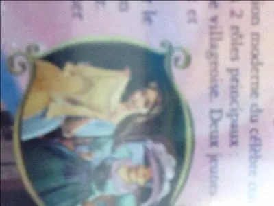 Chez qui la couturire travaille-t-elle ?