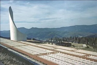 Le 01 septembre, cela aurait d tre un jour de libration, ce fut un jour de massacre. Un camp fut ferm, et vid... dans le sang ! O sommes-nous ?