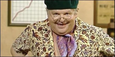 Comment s'appelle ce personnage totalement déjanté qui se trouve être le nom de la série ?