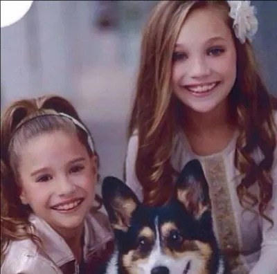 Ces deux filles sont les filles de Jill.