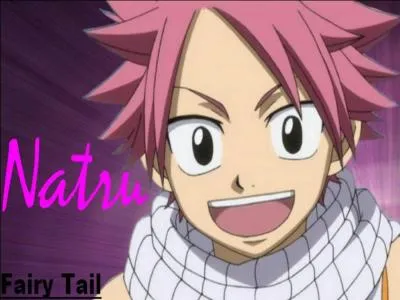 De quelle couleur est l'charpe de Natsu ?