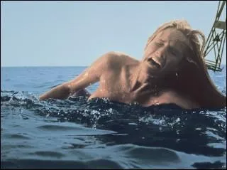 En 1975, Spielberg terrifie les vacanciers du monde entier avec :