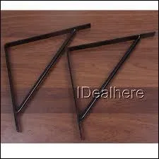 Ceci est un triangle en fer bleu.