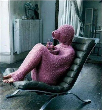 T'es toute nue sous ton pull - Y a la rue qu'est maboule ...