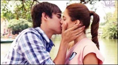 O se passe le deuxime baiser de Violetta et Lon ?