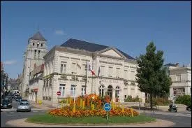 Cosne-Cours-sur-Loire est une ville bourguignonne situe dans le dpartement ...