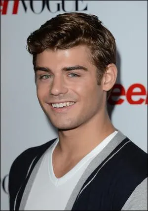 Comment s'appelle-t-il dans la srie ?