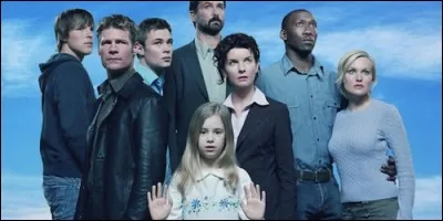 Dans quelle série parle-t-on de personnes disparues durant le XXe siècle, parfois depuis plus de 60 ans, réapparaissent à Seattle suite au passage d'un mystérieux astéroïde ?