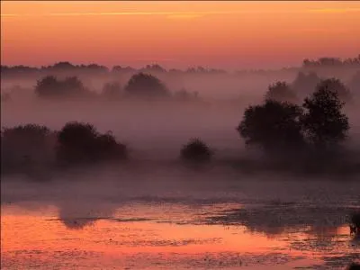 Dans quel dpartement ne pourrez-vous pas aller  partir de celui de l'Indre sans en traverser un autre ?