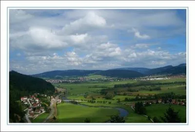 Le dpartement du Doubs n'est pas limitrophe de celui :