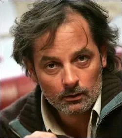 Qui est Christophe  Alvque  ?