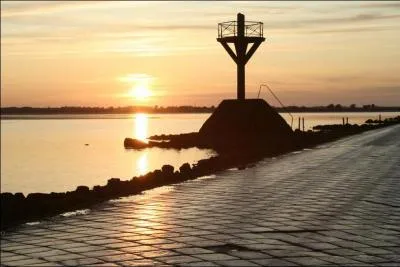 Autrefois chez nous, que voulait dire  l'at achetai in bogut a la foere  ?