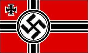 Qui tait le chef du parti nazi ?