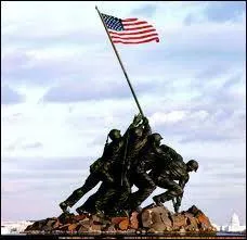 Les tats-Unis entrent en guerre suite  :