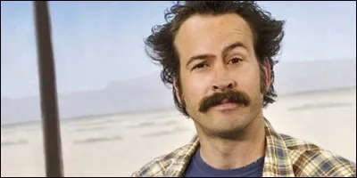 Qui Jason Lee incarne-t-il dans cette série ?