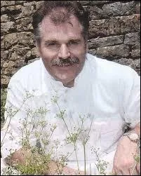 D'accord, l c'est assez difficile, mais je me fais plaisir : il s'agit du seul chef doublement toil de ma rgion franc-comtoise !