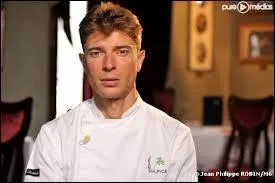 Ce jeune cuisinier officie au sommet des Alpes !