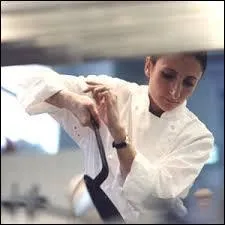 Seule femme triple toile en France, il s'agit de :