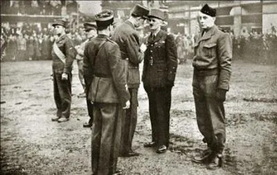 Depuis dcembre 1944 jusqu'au 08 fvrier, deux zones de combat sont encore situs en France. Sauriez-vous les trouver ?