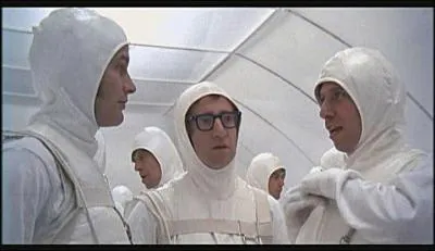 Woody Allen, cinaste clbre, parsme ses films de citations trs drles. Laquelle lui appartient ?