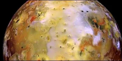 Comment s'appelle le satellite naturel, qui est une lune de Jupiter ?