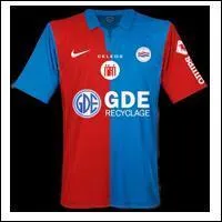  qui appartient ce maillot ?