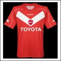  qui appartient ce maillot ?