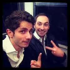 Comment s'appellent ses co-animateurs ? (prcisment)