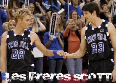 Qui marque le tir  3 points lors du championnat des RAVENS ?