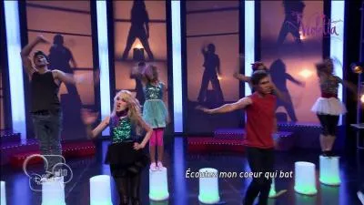 Cette chanson, spciale pour le studio, a pour titre :