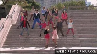 Et cette chanson dans laquelle Ludmila est gentille et Violetta mchante ?