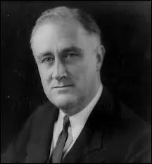 Qui succda  Franklin Delano Roosevelt  la prsidence des Etats-Unis aprs son dcs survenu le 12 avril 1945 ?