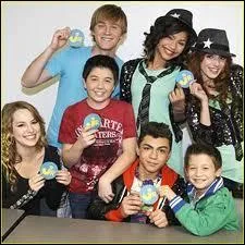 Comment s'appelle l'pisode spcial qui associe les personnages de  et de  ?