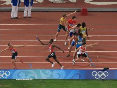 Pour les relais, de combien d'athltes se compose chaque quipe ?