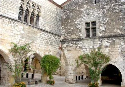 Dans quel dpartement pouvez-vous flner dans les ruelles de la magnifique bastide de Montpazier, fonde en 1284 ?