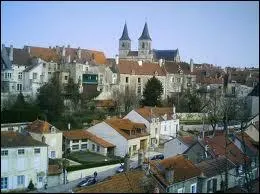 Nous partons  Chaumont, ville du dpartement n ...