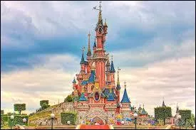 Quel est le nom du clbre parc Disney ?