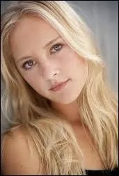 Qui joue Sam tant petite ?