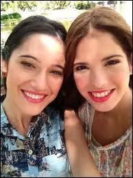 Quelles sont les deux meilleures amies de Violetta ?