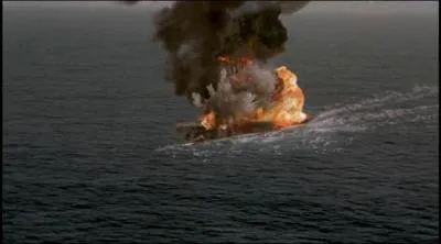 19. 	Par quel tube le U-boat torpille le destroyer Allemand ?