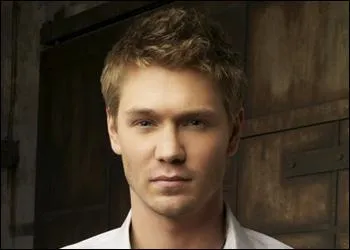 Quel est le deuxième prénom de Lucas ?