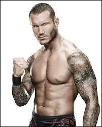 Je suis le plus jeune champion de l'histoire ! Qui suis-je ?