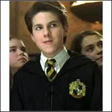 Qui est cet lve qui fait partie de  l'arme de Dumbledore  ?