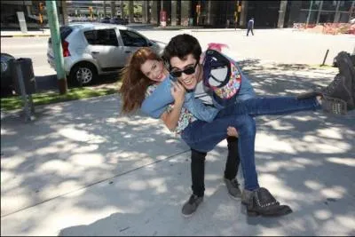 Quel acteur interprte le rle de Tomas ?