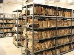 Quel est le nom de la principale police politique qui exerait le fichage des citoyens dans la Rpublique dmocratique allemande ?