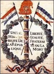 Un an plus tard, quelle loi promulgue par la Convention fera se multiplier le nombre des dtenus ?