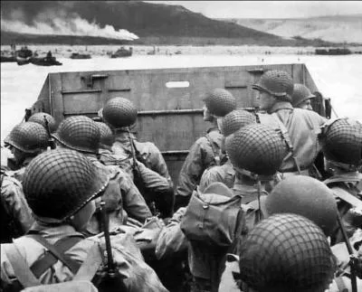 Sous quel nom de code fut baptise la 1re phase de l'opration Overlord, phase d'assaut visant  crer une tte de pont allie de grande chelle dans le nord-ouest de l'Europe ?