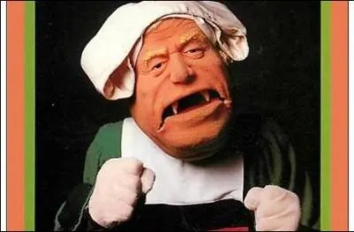 Je ne veux surtout pas le critiquer, j'aurais peur qu'il me regarde d'un sale oeil !