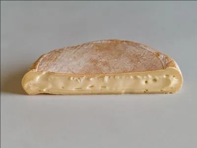 Vous tes en vacances en Savoie dans le massif des Aravis et bien entendu vous achetez cet excellent fromage, le ...